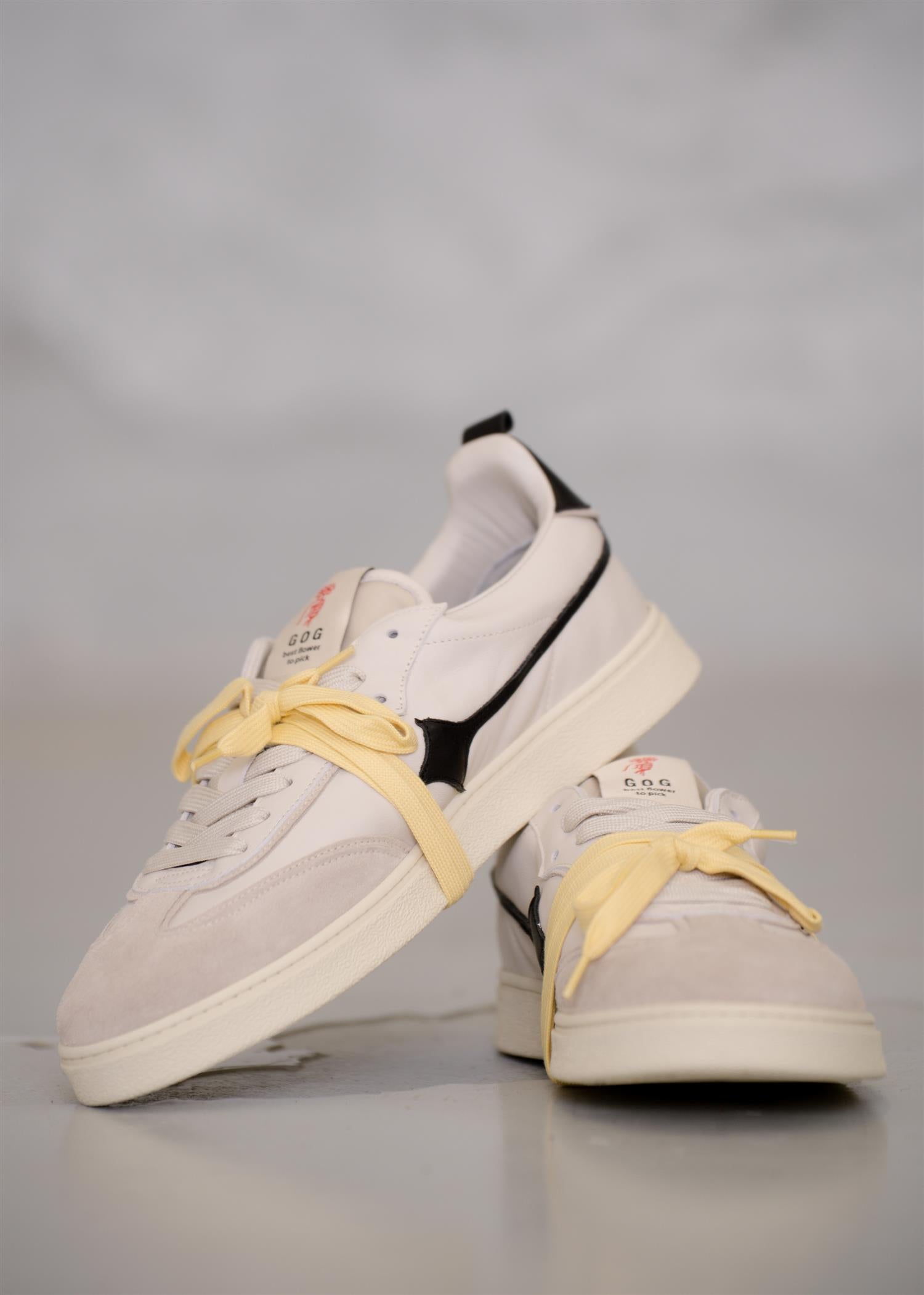 Image of Earth Lea Off White Black Uomo